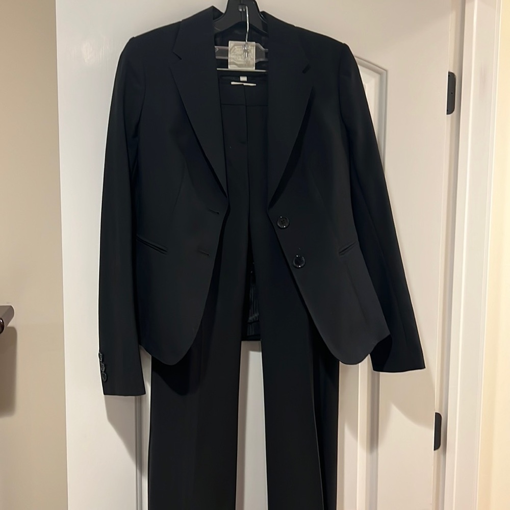 Black Business Suit (Blazer & Pants) - The Limited